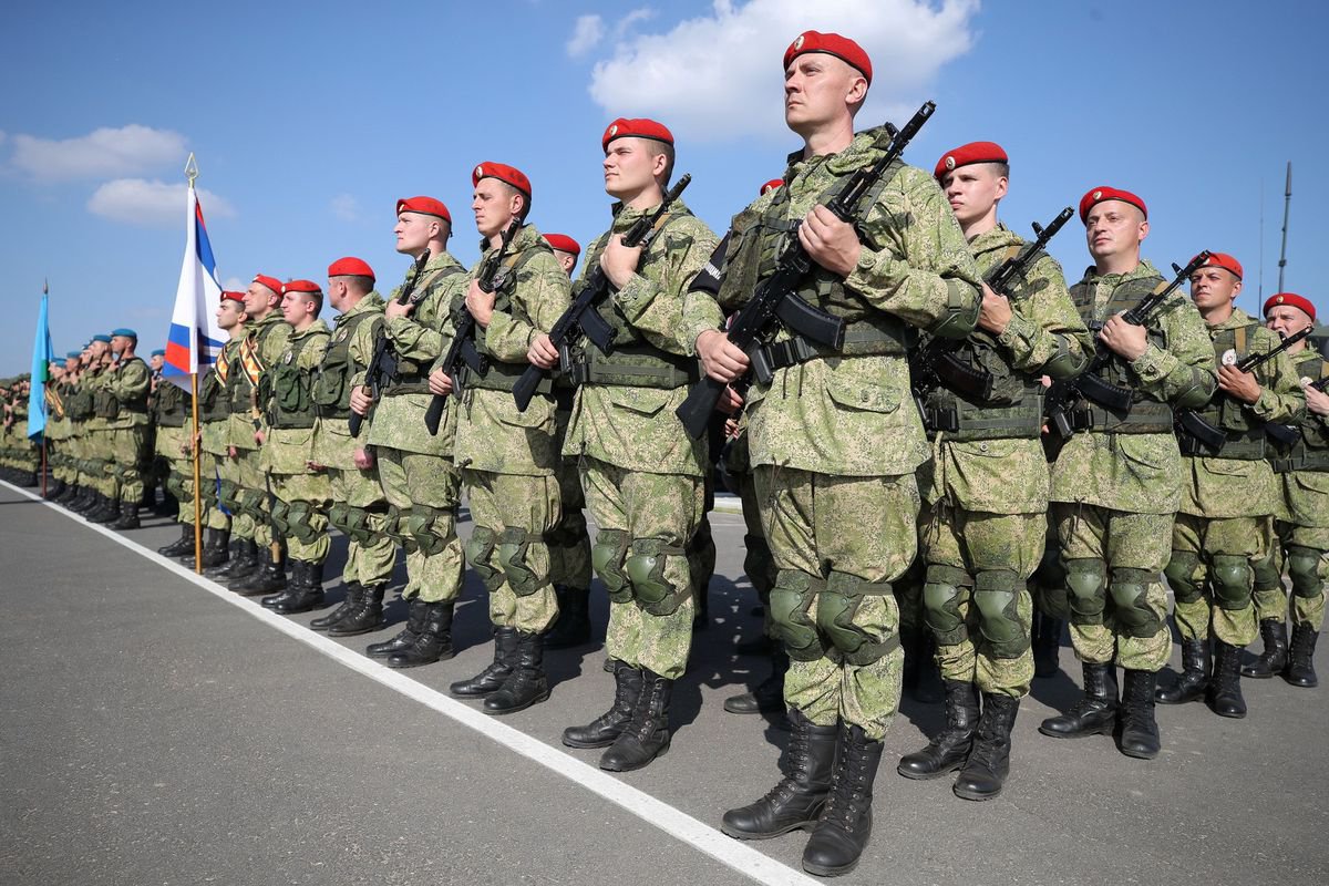 Binh sĩ Nga tham gia buổi diễn tập quân sự Zapad trong năm 2021 do Nga cùng tổ chức với Belarus. Ảnh: Reuters.