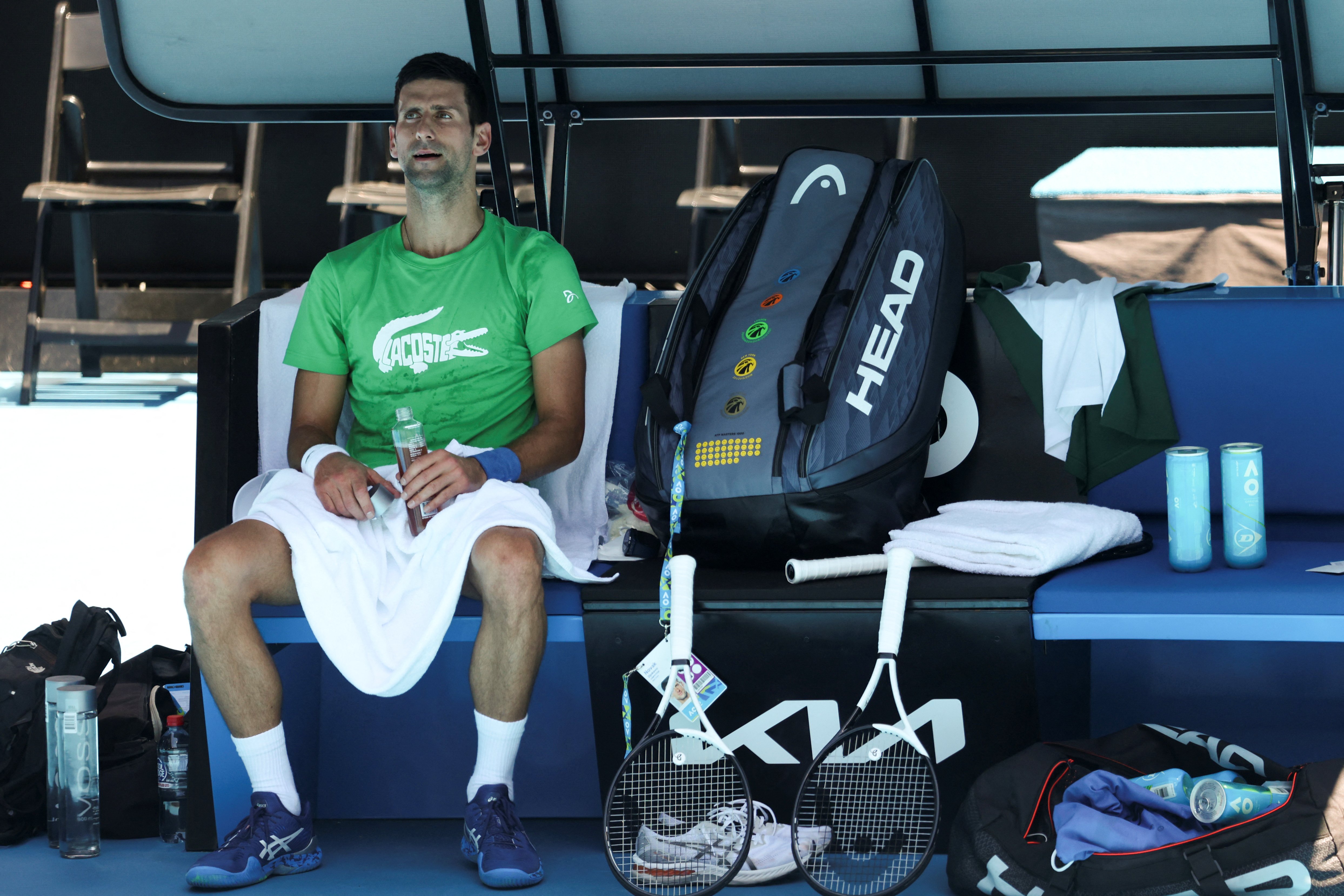 Djokovic vẫn chưa chắc chắn về khả năng được dự Australian Open 2022. Ảnh: Reuters.