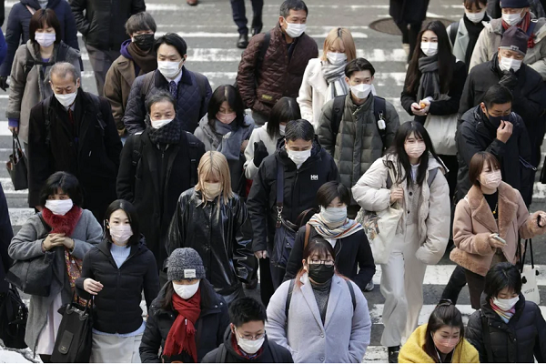  Tỷ lệ tử vong do Covid-19 thấp ở Nhật Bản có thể là do số lượng vi khuẩn đường ruột cao. Ảnh: Japan Times.
