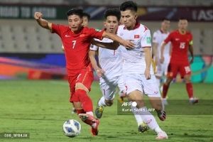 Vì đâu vé trận tuyển Việt Nam - Trung Quốc bán chậm?