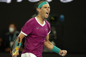 Nadal ngược dòng để giành Grand Slam thứ 21