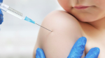 Tiêm vaccine phòng COVID-19 cho trẻ từ 5-11 tuổi từng bước, thận trọng, đặt an toàn lên hàng đầu