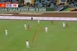 Người hùng Trung Quốc bị 'nội soi': Mắc lỗi kỳ lạ ở cả 3 bàn thua trước đội tuyển Việt Nam