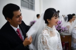 Đám cưới muộn của 20 y bác sĩ sau khi chống dịch tại TP.HCM