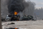 Ảnh vệ tinh cho thấy quân đội Nga tiến về Kyiv