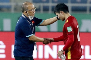 HLV Park Hang-seo: 'Quang Hải ra nước ngoài sẽ ảnh hưởng tới đội tuyển Việt Nam'