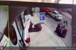 Video: Tài xế thoát chết thần kỳ khi cột điện đâm xuyên kính chắn gió