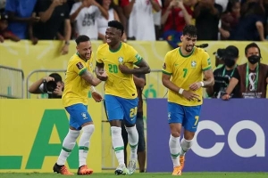 Brazil đại thắng 4 sao, Uruguay giành vé chính thức dự World Cup