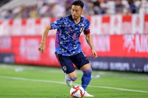 Trung vệ tuyển Nhật Bản: 'Đánh bại Việt Nam để khẳng định vị thế số 1'