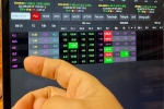 VN-Index vượt đỉnh lịch sử, nhóm cổ phiếu 'nhà ông Trịnh Văn Quyết' tăng kịch trần