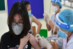 Sau hơn 100 ngày, Hà Nội lần đầu chỉ còn dưới 2.000 ca COVID-19 mới, sẵn sàng tiêm vaccine cho trẻ từ 5-11 tuổi