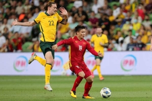 Hé lộ bất ngờ về số tiền 'khủng' cầu thủ Quang Hải được nhận khi rời Hà Nội, sang thi đấu ở Châu Âu