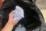 Phát hiện nhiều tài liệu bị tiêu hủy trong thùng rác khi khám xét trụ sở AIC Group