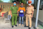 Bị trộm lấy hết tài sản, người đàn ông đi bộ 15 ngày từ TP.HCM về Quảng Bình