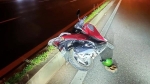 Bình Thuận: Liên tiếp 2 vụ người đi xe máy tông vào cột điện, dải phân cách