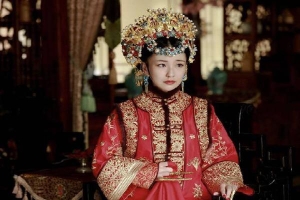 Nữ nhân duy nhất được mặc long bào khi chôn cất trong lịch sử Trung Quốc