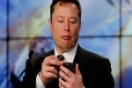 Tỉ phú Elon Musk 'bênh vực' ông Donald Trump trong vụ Twitter