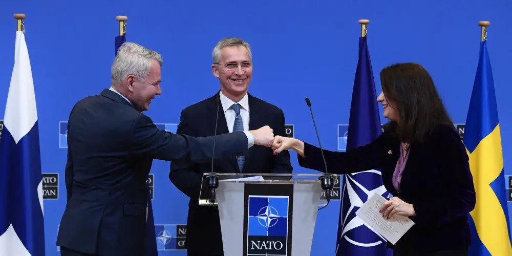 Phần Lan và Thụy Điển, 2 quốc gia có truyền thống trung lập, đang xem xét khả năng gia nhập NATO. Ảnh: Getty Images.