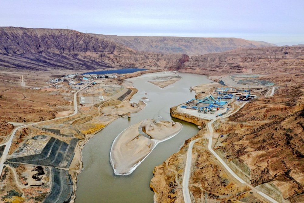 Đập thủy điện Yangqu trên Cao nguyên Tây Tạng được xây dựng bằng công nghệ in 3D. Ảnh: Weibo.