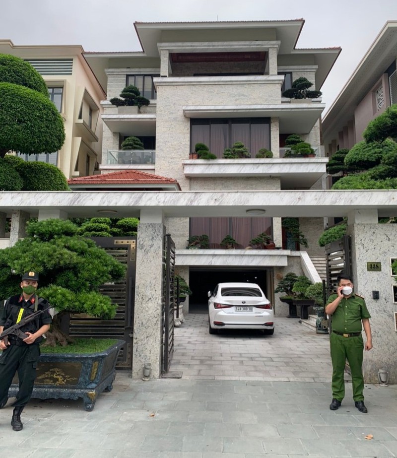 Quang Ninh: Bat tam giam nguyen Chu tich UBND TP Ha Long-Hinh-2