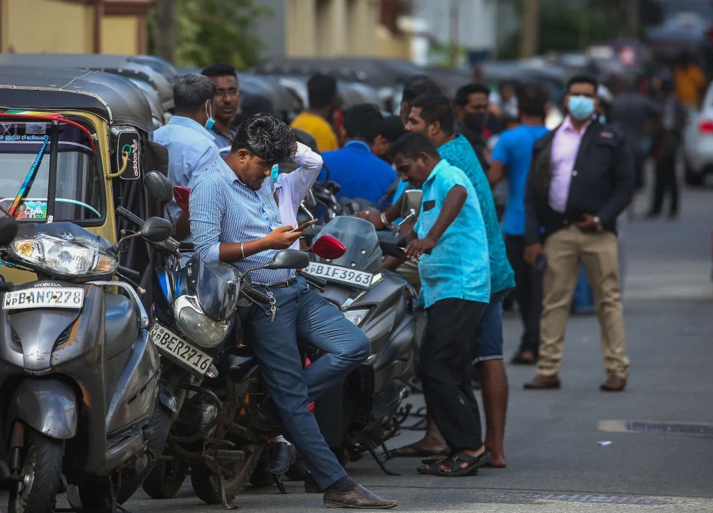 Sri Lanka đang vật lộn với cuộc khủng hoảng kinh tế. Ảnh: NurPhoto.