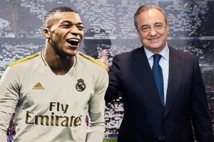 Phản ứng của chủ tịch Real Madrid khi Mbappe ở lại PSG