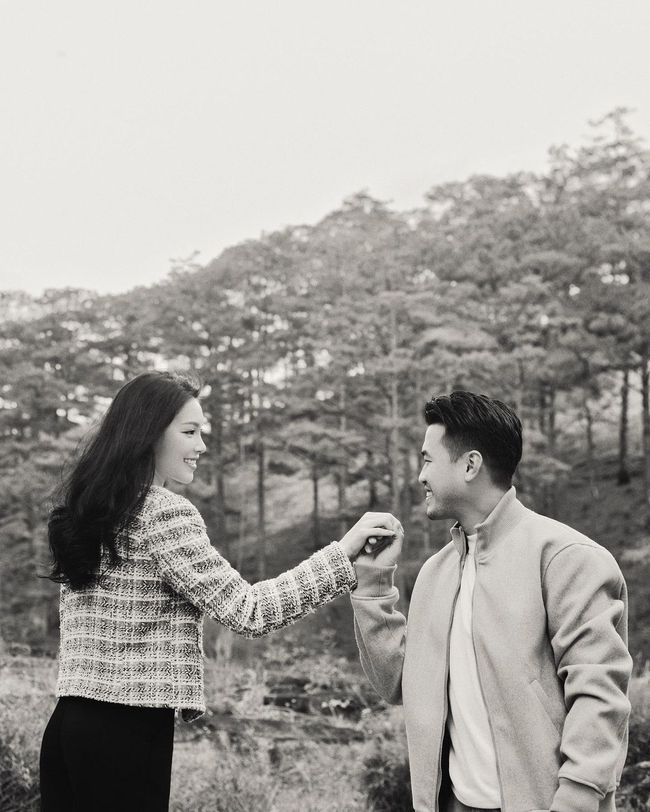 Phillip Nguyễn - em chồng Tăng Thanh Hà thông báo sắp kết hôn với Linh Rin, tiết lộ bộ ảnh cực lãng mạn - Ảnh 4.