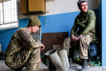 Bộ trưởng Lục quân Mỹ hé lộ nguyên nhân binh sĩ Ukraine suy sụp tinh thần