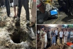 Bé trai khiếm khuyết kẹt dưới giếng sâu với bọ cạp, rắn độc ở Ấn Độ