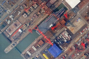 Ảnh vệ tinh cho thấy tàu sân bay thứ ba của Trung Quốc sắp hạ thủy