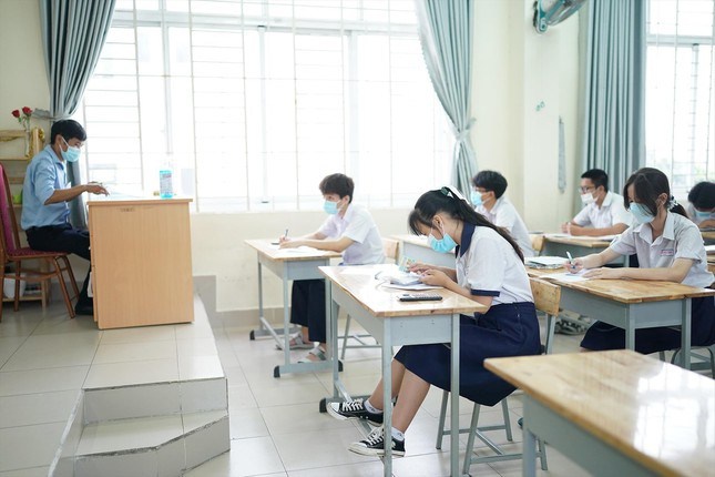 Thí sinh tham gia kỳ thi lớp 10 tại Thành phố Hồ Chí Minh năm học 2022-2023. Ảnh: Phạm Nguyễn