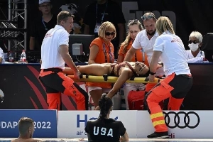 Vận động viên người Mỹ suýt chết đuối tại giải bơi thế giới