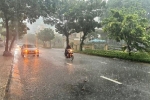 Dự báo thời tiết ngày 24/6/2022: Hà Nội đêm khả năng có mưa rào
