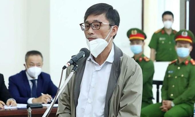 Bị cáo Nguyễn Duy Linh tại phiên toà.