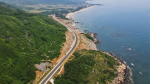 Cảnh đối lập trên tuyến đường 1.500 tỷ đồng ven biển Hà Tĩnh