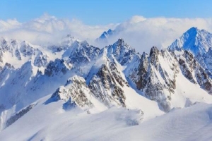 Tuyết lở thảm khốc tại dãy Alps khiến nhiều người thiệt mạng