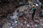 Rầm rộ khoét núi, phá rừng tìm vàng: UBND tỉnh Quảng Trị chỉ đạo 'nóng'