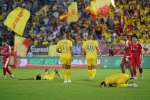 Cầu thủ Nam Định gục xuống sân sau trận thắng đội Viettel