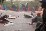 Nguyên nhân khiến Đồng Nai mưa lớn, nước cuốn trôi xe máy