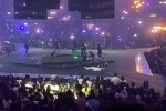 Rùng mình clip màn hình LED khổng lồ rơi xuống người vũ công trên sân khấu