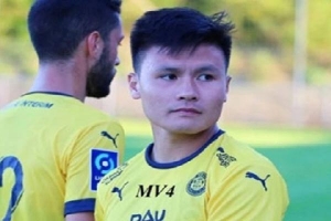 Quang Hải được Pau FC đăng ký vào danh sách thi đấu trận mở màn Ligue 2