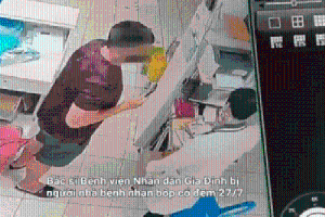 Khoảnh khắc bác sĩ bị người nhà bệnh nhân bóp cổ, hành hung tại Bệnh viện Gia Định