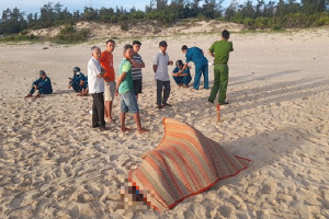Phát hiện một thi thể tại bờ biển Quảng Nam