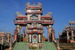 Cận cảnh 'thành phố lăng mộ' xa hoa, tráng lệ độc nhất ở Thừa Thiên Huế