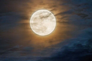 CỰC HY HỮU: Mưa sao băng và Siêu trăng sẽ cùng xuất hiện vào đêm Rằm tháng 7