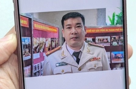 Xet xu ong Phung Anh Le anh 1