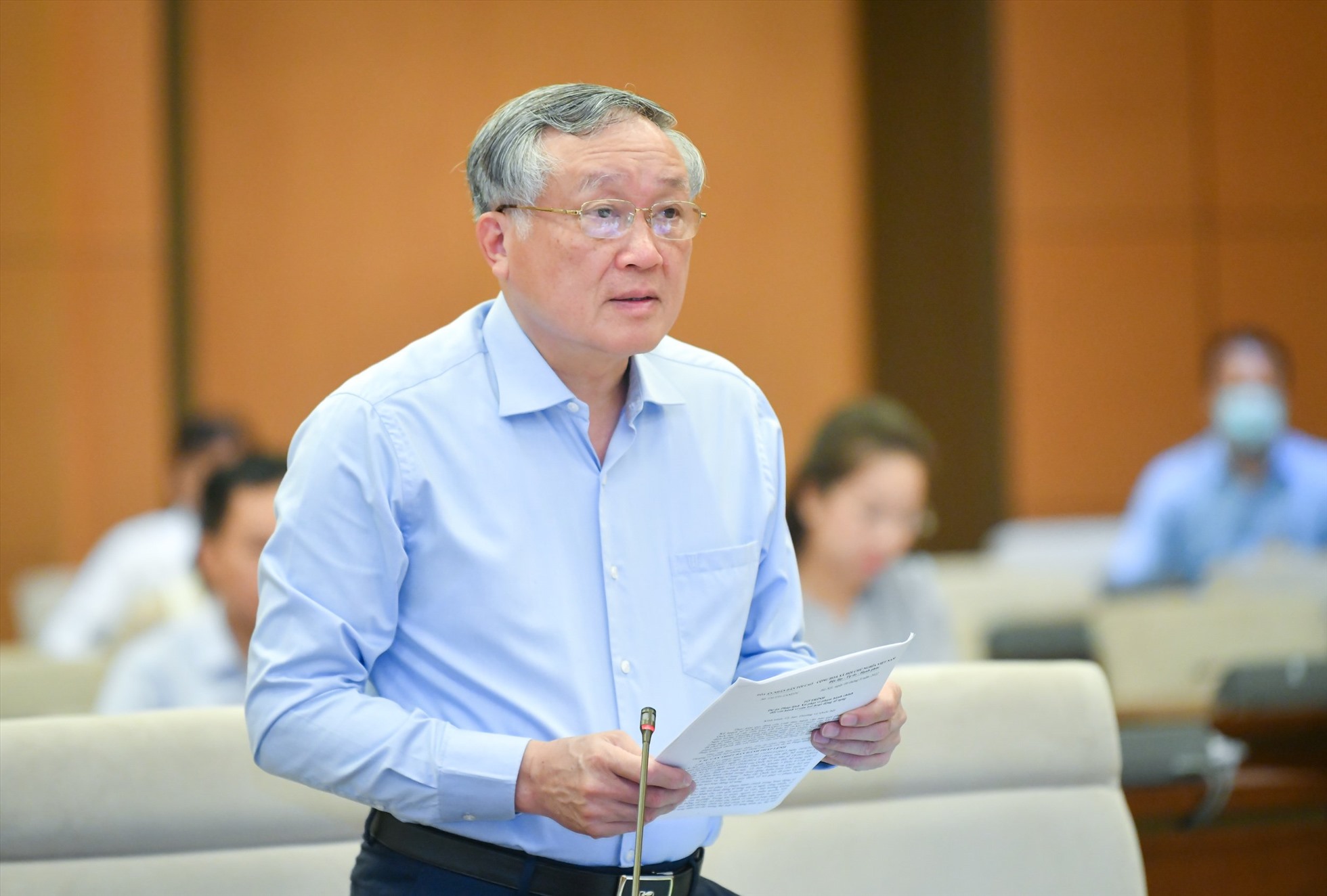 Chánh án Tòa án nhân dân Tối cao Nguyễn Hoà Bình phát biểu tại phiên họp. Ảnh: Phạm Thắng.