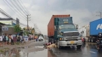 Người đàn ông Sơn La đi xe máy bị xe container cán т.ử vong tại đoạn đường xấu