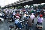 Ùn tắc giao thông ở Hà Nội: Giảm xung đột, tháo gỡ 'điểm nghẽn'