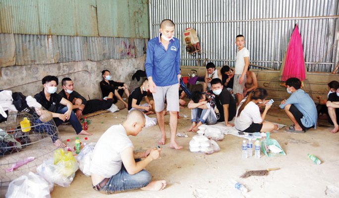 Campuchia sắp trục xuất 11 người Việt liên quan vụ tháo chạy khỏi casino - Ảnh 1.